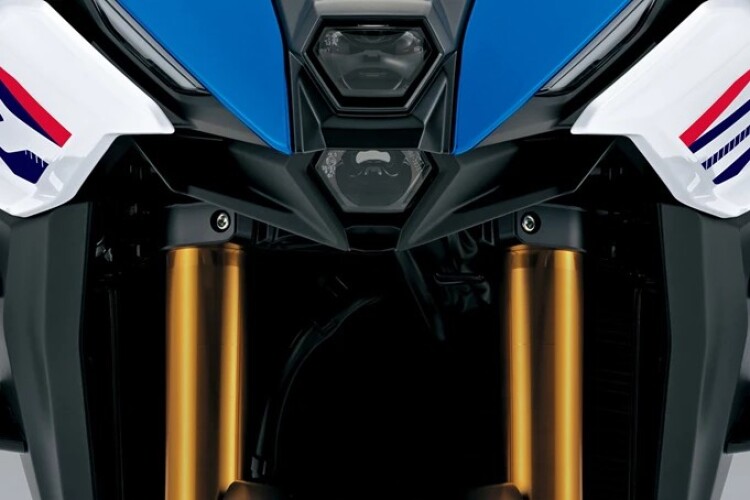 SUZUKI GSX-S1000GX