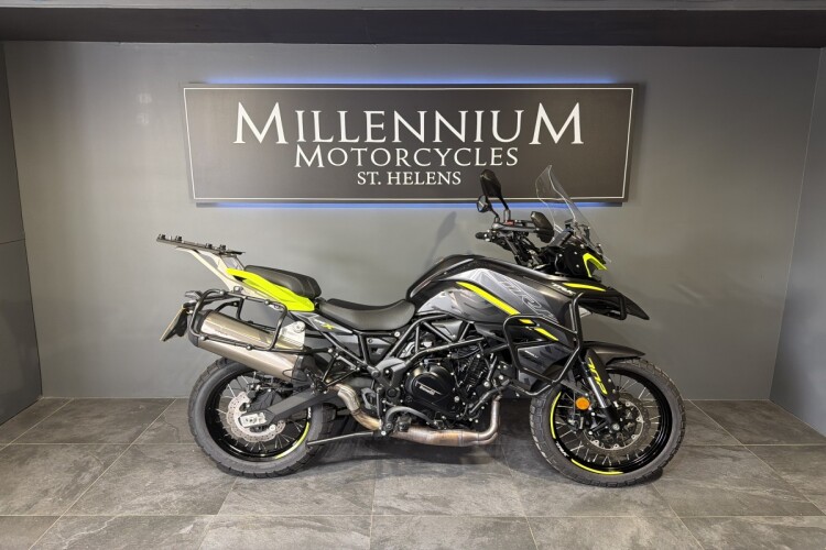 BENELLI TRK 702 X