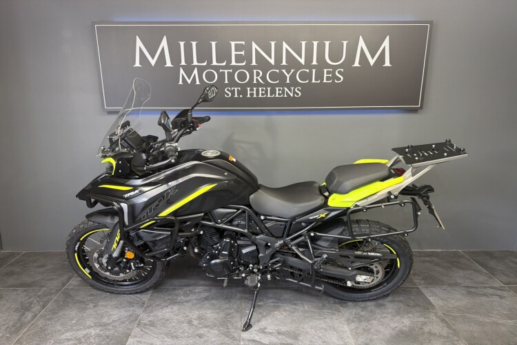 BENELLI TRK 702 X