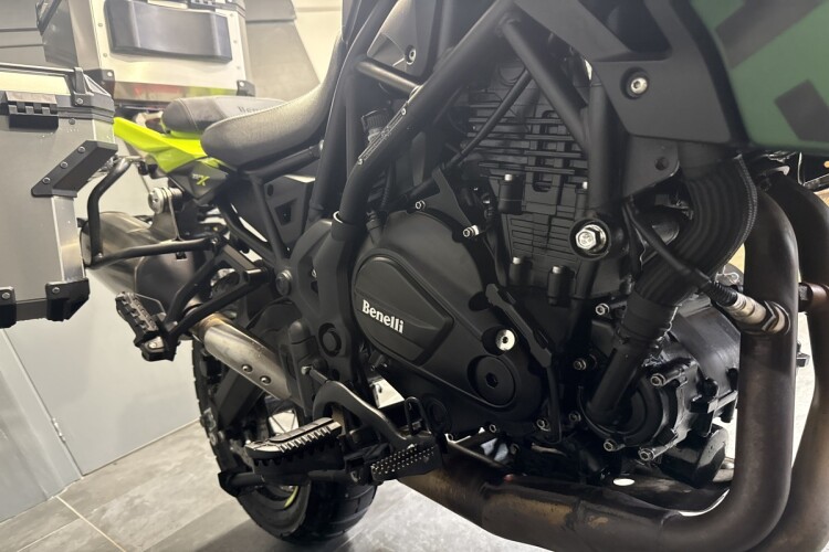 BENELLI TRK 702X