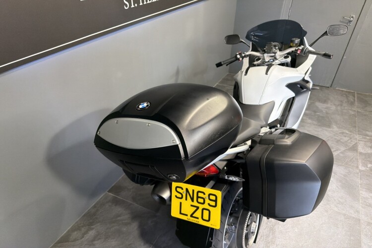 BMW F 800 GT