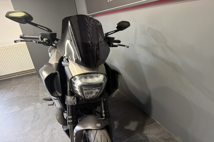 DUCATI DIAVEL