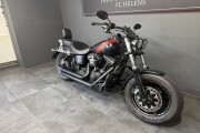 HARLEY-DAVIDSON DYNA