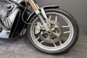 HARLEY-DAVIDSON V-ROD