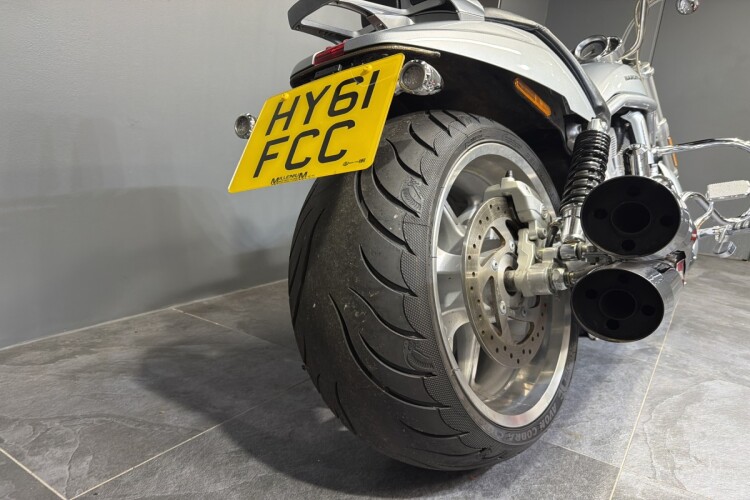 HARLEY-DAVIDSON V-ROD