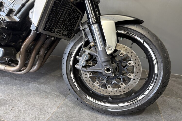 HONDA CB1000R