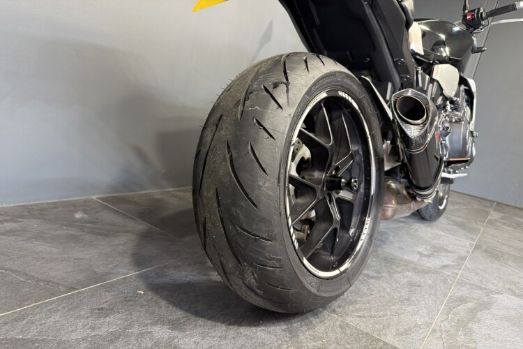 HONDA CB1000R