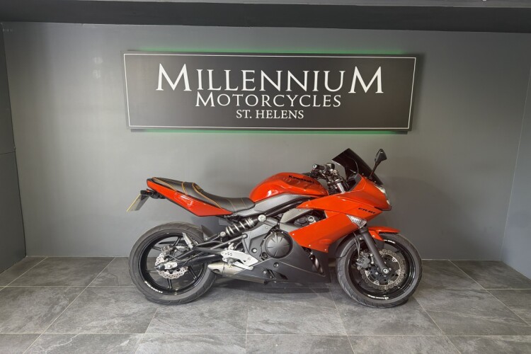 KAWASAKI ER-6F
