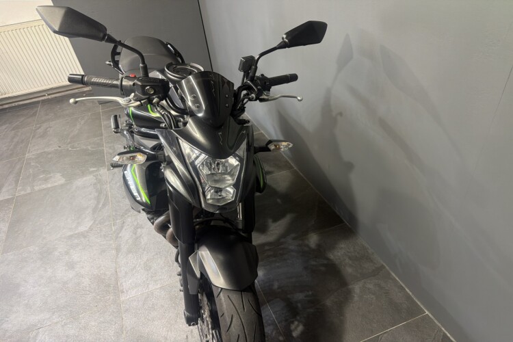 KAWASAKI ER-6N