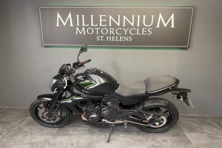 KAWASAKI ER-6N