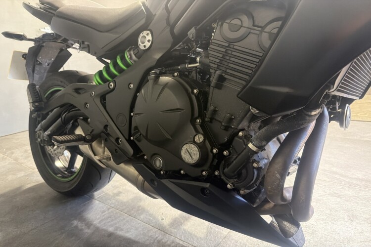 KAWASAKI ER-6N