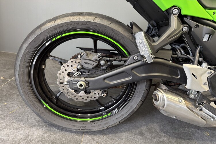 KAWASAKI NINJA 650
