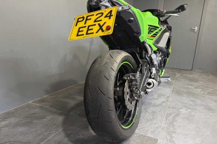KAWASAKI NINJA 650
