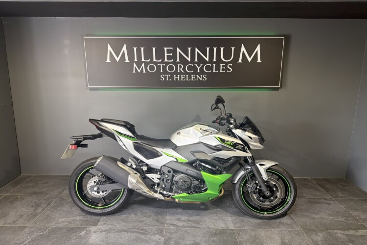 KAWASAKI Z 7 HYBRID