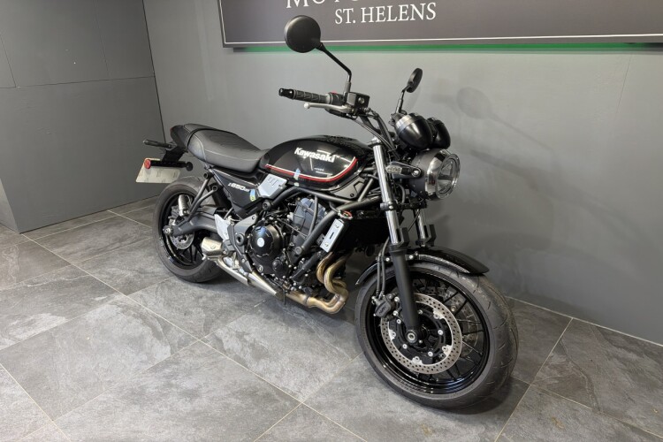 KAWASAKI Z650 RS