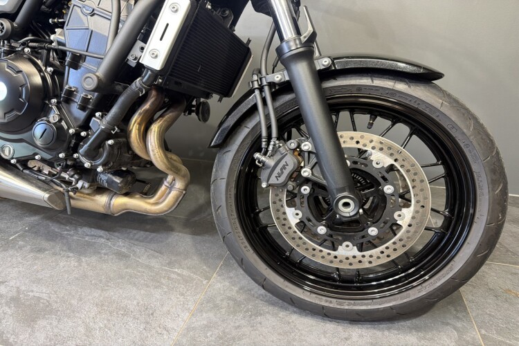 KAWASAKI Z650 RS