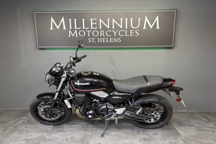 KAWASAKI Z650 RS
