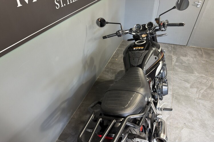 KAWASAKI Z900 RS