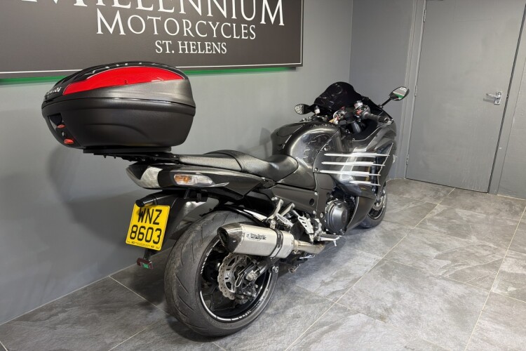 KAWASAKI ZZR1400
