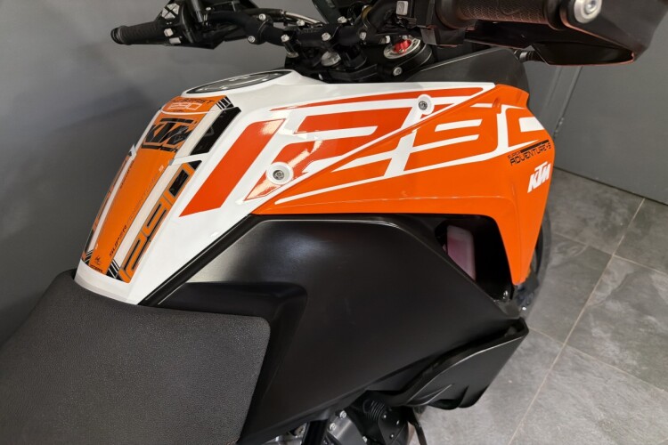 KTM 1290 SUPER ADVENTURE S