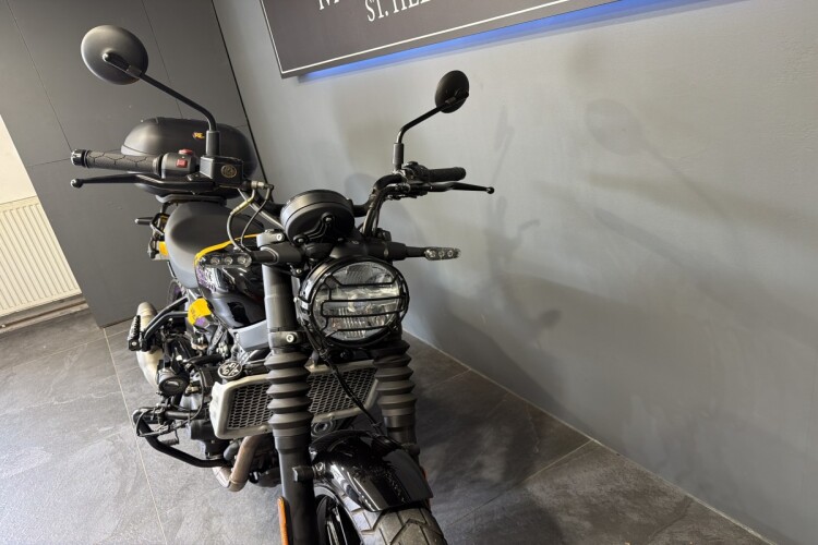 ROYAL ENFIELD GUERRILLA 450