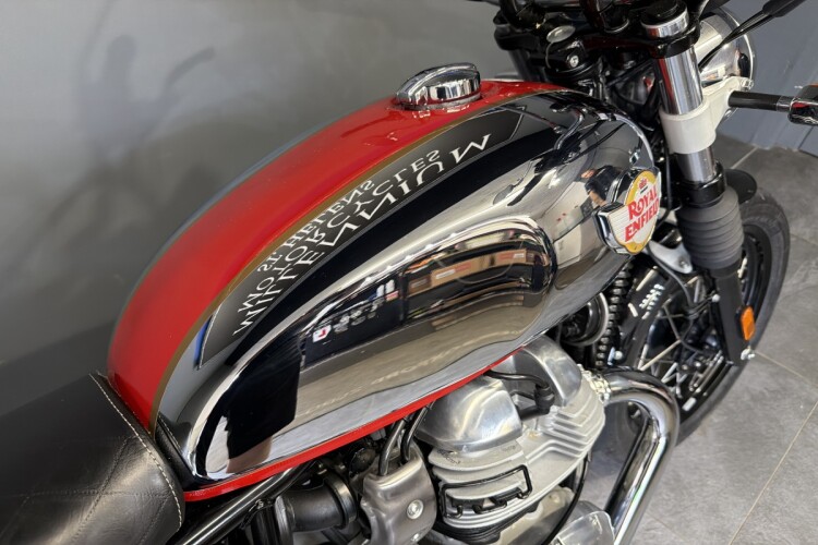 ROYAL ENFIELD INTERCEPTOR 650