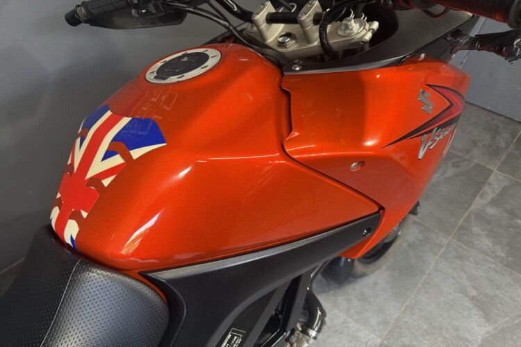 SUZUKI DL650
