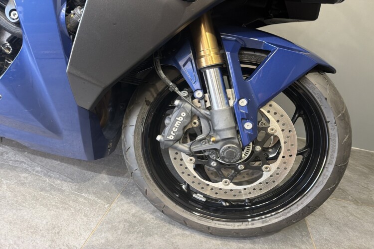 SUZUKI GSX-S1000GT