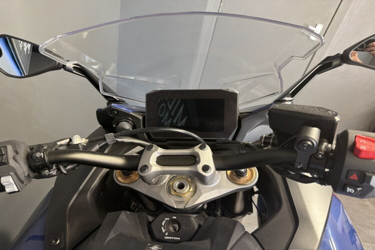 SUZUKI GSX-S1000GT