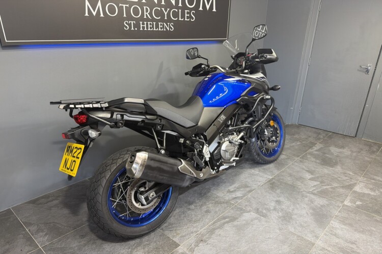 SUZUKI V-STROM 650