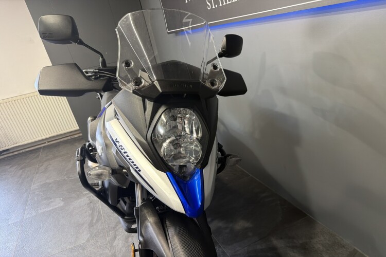 SUZUKI V-STROM 650