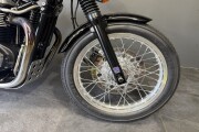 TRIUMPH THRUXTON 900