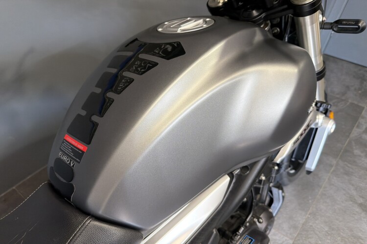 VOGE 500AC