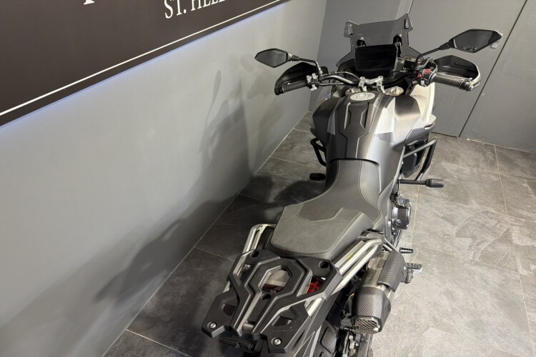 VOGE DS525X