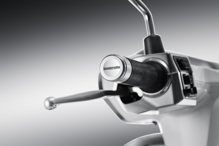 LAMBRETTA J125