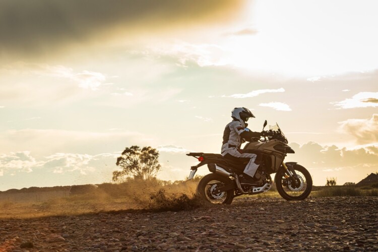 VOGE DS 625X