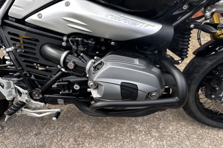 BMW R NINET