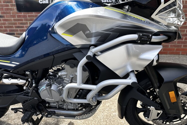 CFMOTO 800MT SPORT