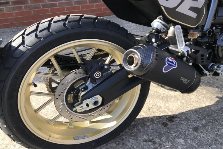 DUCATI SCRAMBLER 800