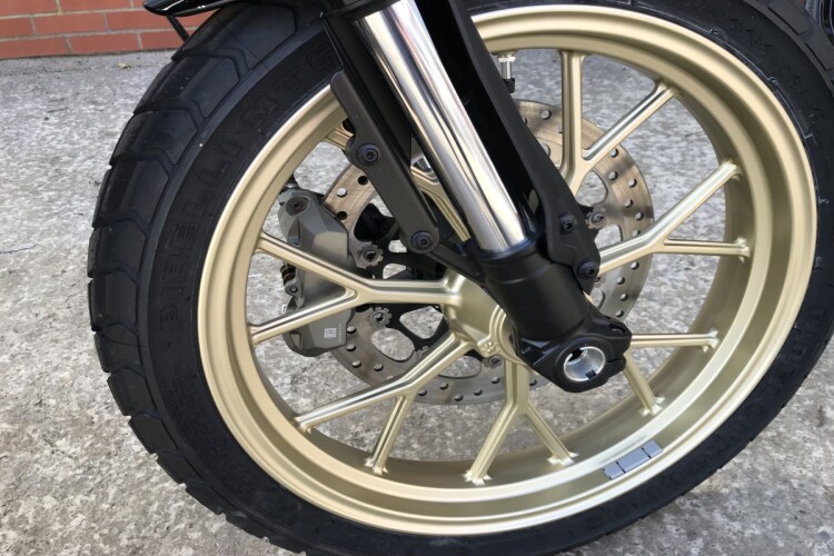 DUCATI SCRAMBLER 800