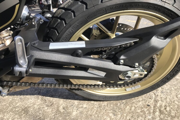 DUCATI SCRAMBLER 800