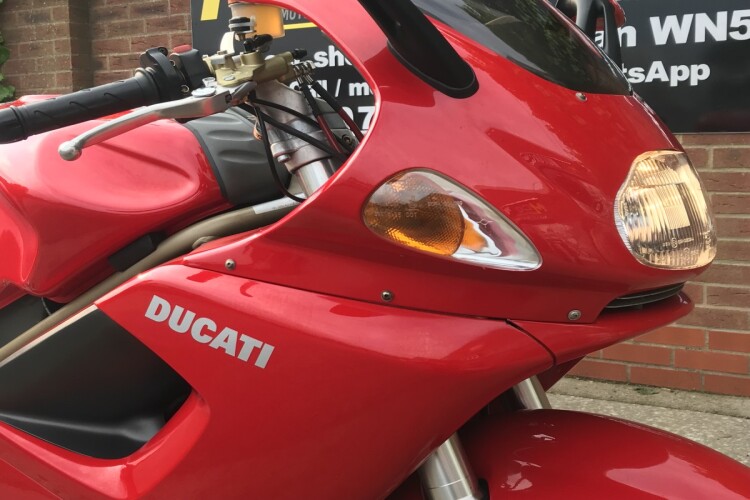 DUCATI ST4