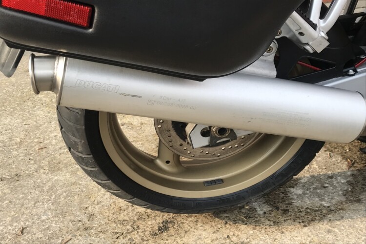 DUCATI ST4