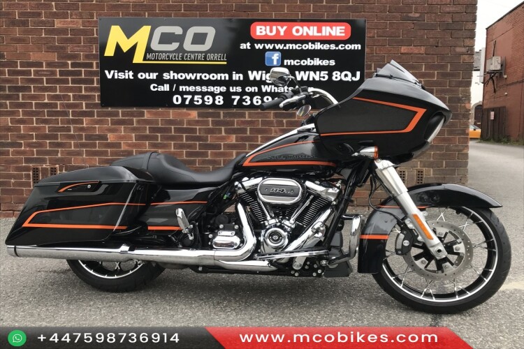 HARLEY-DAVIDSON TOURING