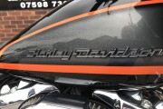 HARLEY-DAVIDSON TOURING