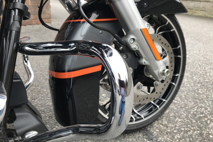 HARLEY-DAVIDSON TOURING