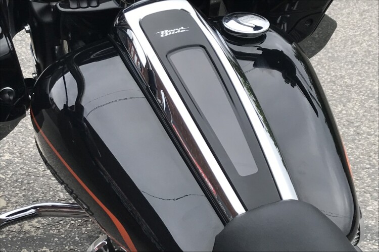 HARLEY-DAVIDSON TOURING