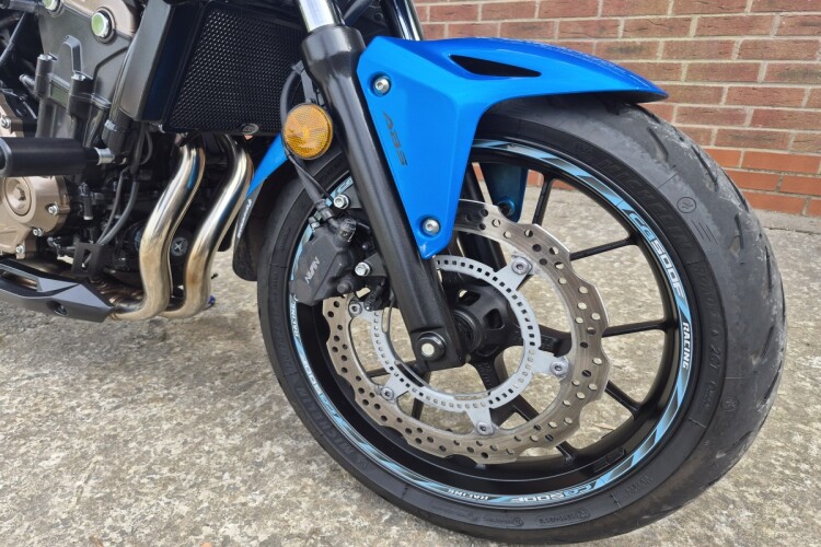 HONDA CB500F