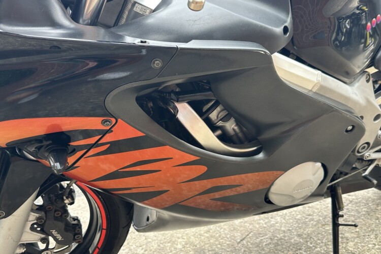HONDA CBR600F