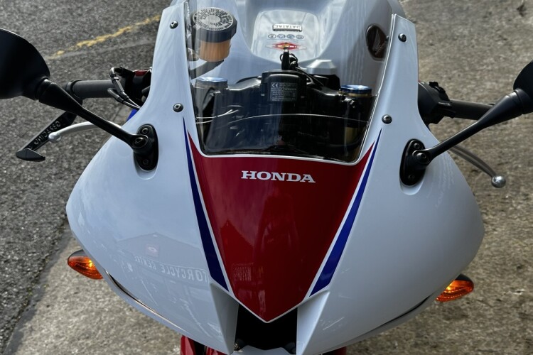 HONDA CBR600RR